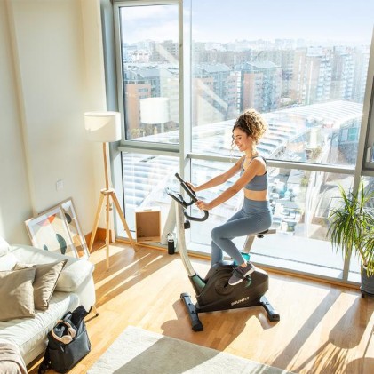 Cecotec Cyclette DrumFit Cycle 6000 Pegasus - Resistenza Magnetica Regolabile Manualmente - Manubrio con Sensore di Frequenza Cardiaca - Sella Regolabile - Supporto per Dispositivi