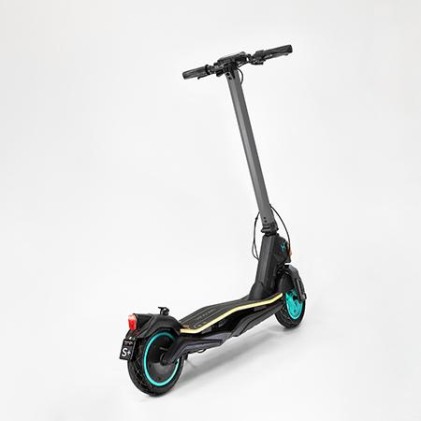 Cecotec 07304 monopattino elettrico Nero 25 km/h 7,8 Ah