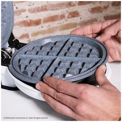 Cecotec 08005 piastra per waffle 4 waffle 700 W Bianco