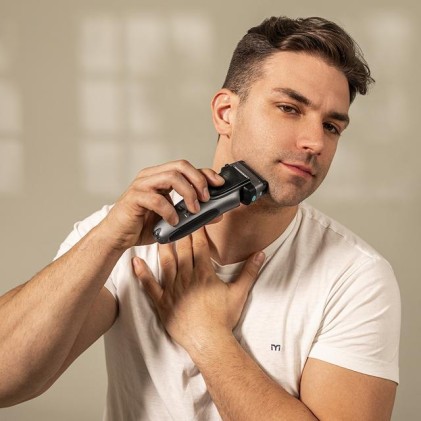 Cecotec PrecisionCare X-Trimm Triple Rasoio Nero