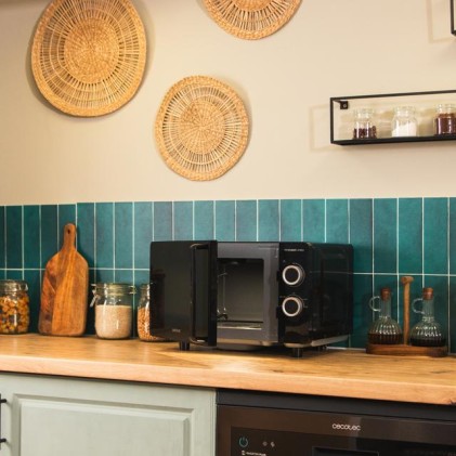 Cecotec Proclean 3030 Flatbed Nero Microonde con grill Superficie piana 20 L 700 W