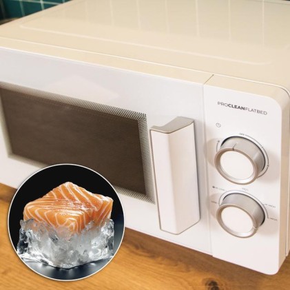 Cecotec Proclean 3020 Flatbed Bianco Microonde con grill Superficie piana 20 L 700 W