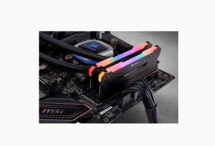 Corsair Ram Vengeance Rgb Pro 32Gb 2X16Gb Ddr4 3200 Pc4-25600 C16 1.35V Desktop Memory - Black