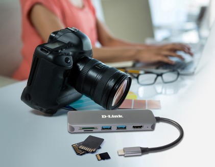 Hub USB-C 6 in 1 con HDMI/lettore di schede/Power Delivery DUB-2327