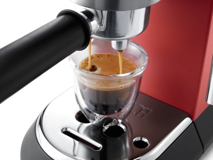 Macchina Caff&egrave; Espresso De Longhi Dedica Style Ec685.R