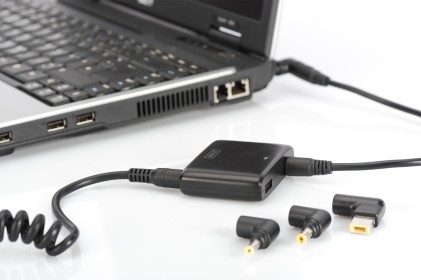 Alimentatore Di Rete Universale Per Notebook 90 Watt Da Auto