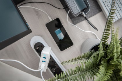 Digitus Adattatore Di Ricarica Universale Usb A 4 Porte, Usb-C / Usb A, 100 W