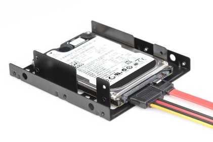 Kit Di Montaggio Dual Ssd/Hdd 2.5 -> 3.5 Bay Incluso Frame Di Montaggio, Viti, Cavo