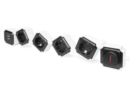 Digitus Presa Multipla Flessibile Da 4 Con 2 Attacchi Usb E Interruttore