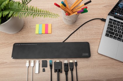 Docking Station 14" Per Notebook Usb-C, 3X Video, 3X Usb 3.0, 2X Usb-C, 2X Usb 2.0, Rj45