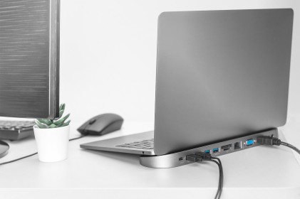 Docking Station Usb-C 12 Porte, Grigio, Hdmi, Dp, 2X Usb-C, 4X Usb-A, Rj45, 1X 3,5Mm, Sd/Microsd Digitus