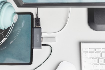 Docking Station Digitus Usb-C<Sup>&trade;</Sup> 4 Porte Hdmi, Usb-A, Usb-C Pd, Audio 3,5Mm