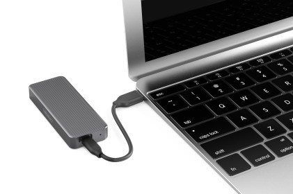 Digitus Alloggiamento Per Disco Rigido Usb M.2, Ssd, Esterno, Nvme , 20Gbps, Usb 3.2 Gen2X2, Alluminio, Incl. Materiale Di Fissaggio