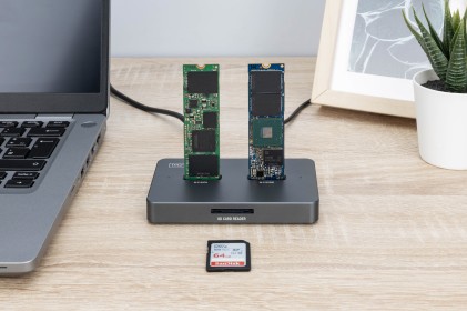 Digitus Docking Station Per Unitа Ssd M.2 Nvme + M.2 Sata Con Lettore Di Schede Sd Express, Usb-C&trade;