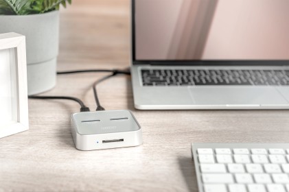 Digitus Docking Station Ssd M.2 Nvme + M.2 Sata Con Lettore Schede Sd-Express, Usb-C<Sup>™</Sup>