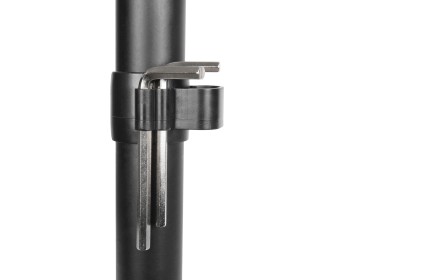 Supporto Universale Per Tre Monitor Con Basamento