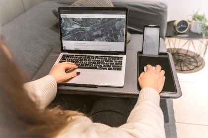 Digitus Stazione Di Lavoro Per Notebook Con Supporto Smartphone