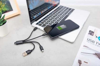 Cavo Di Ricarica 3 In 1 Usb A, Lightning + Micro Usb + Usb-C Digitus Cm 15