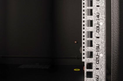 Armadio Rack 19" 16U 820X600X600 Colore Nero Digitus