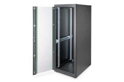 Armadio 32 Unitа 19" Per Reti E Server Misure (A)1566 X (L)600 X (P)800 Mm. Colore Nero