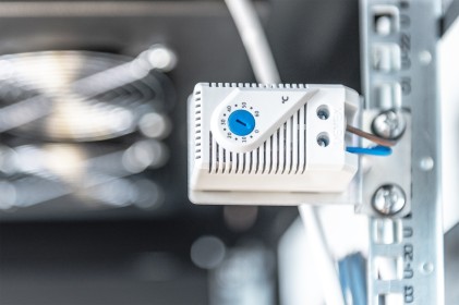 Kit 4 Ventole Con Termostato Colore Nero Per Armadi Linea Professionale