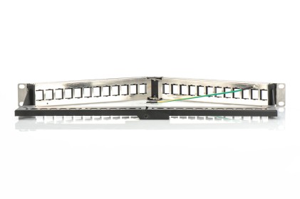 Pannello Patch Scarico 24 Porte A Triangolo Con Etichette Colore Nero Digitus