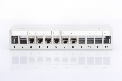Patch Panel 12 Porte Da Tavolo Schermato Digitus