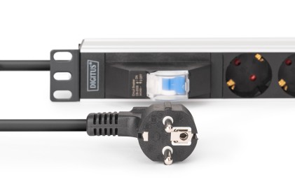 Digitus Presa Di Corrente In Alluminio, 7 Vie Con Interruttore Automatico