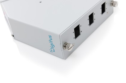 Digitus Distributore Di Giunzioni Su Guida Din Per Fibre Ottiche, Angolare, 6 Sc Sx/Lc Dx, Grigio