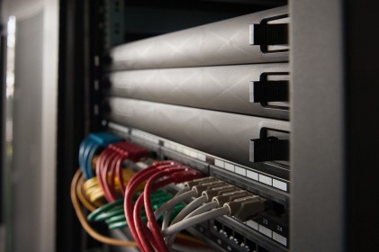 Pannello Cieco 1 Unita&#39; Per Armadi Rack 19&#34; Con Clip Colore Nero