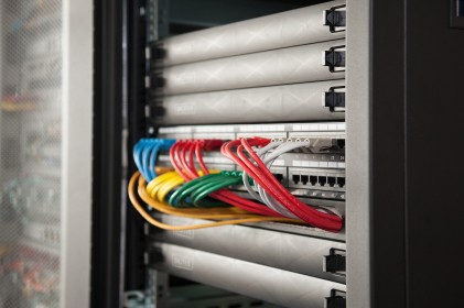 Pannello Cieco 1 Unita&#39; Per Armadi Rack 19&#34; Con Clip Colore Nero