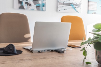 Set Dispositivi Wireless Hdmi Per Presentazioni 1-1 Con Trasmettitore + Ricevitore 50 Mt Full Hd Digitus