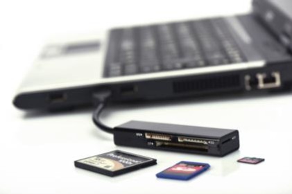 LETTORE CARD UNIVERSALE USB 3.0