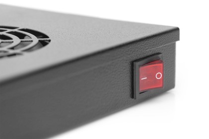 Sistema Di Ventilazione Con Termostato Montaggio Frontale In Armadio 19&#34;  Con 4 Ventole - Colore Nero