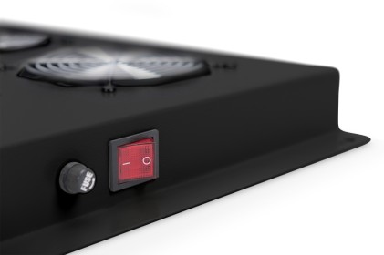 Kit 4 Ventole Con Termostato, 12.8 Metri  Cubi Circolazione D&#39;Aria Colore Nero Per Armadi Linea Server