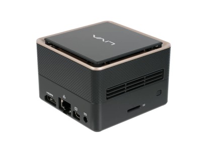 Ecs Elitegroup Mini Pc Liva Q3 Plus Ryzen R1505G 4Gb 64Gb Ssd