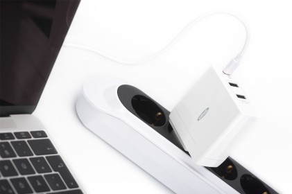 Caricabatteria Universale Da Viaggio Ednet Usb + Tipo C