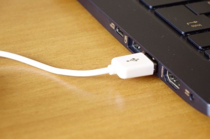 Microfono Empire Da Tavolo 3,5Mm + Sched Audio Usb Audio/Mic Integrata