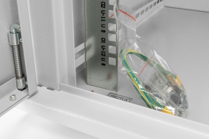 Armadio 7 Unità Da Muro Per Reti (A)416 X (L)600 X (P) 450 Mm Colore Grigio