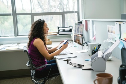 ORIGINALE Fujitsu nero / Grigio PA03810-B051 fi-8170 Fujitsu fi Series fi-8170 70ppm/140ipm A4 Duplex ADF USB3.2 LED Workgroup Scanner.