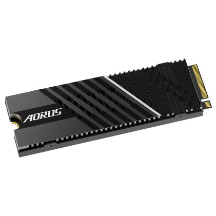 Gigabyte AORUS Gen4 7000s M.2 1000 GB PCI Express 4.0 3D TLC NAND NVMe