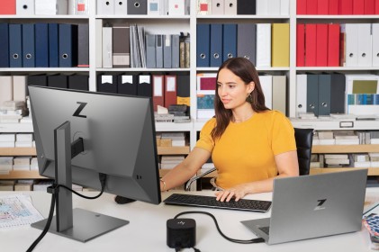 Hp Monitor 25" Led Ips, Qhd 16:9, Z25Xs G3 Dreamcolor, Hdmi/Dp, Pivot, Usb-C, Srgb 99, P3 D65 95, Daisy Chain - 3 Anni Gar Micropixel