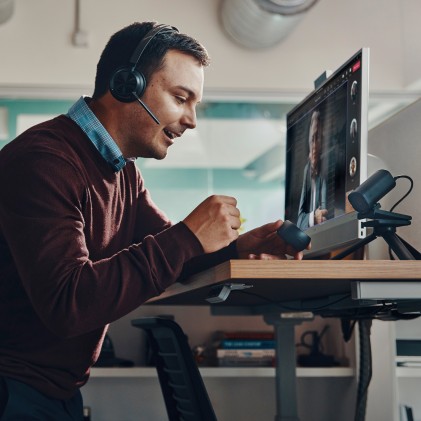 ORIGINALE HP Poly Accessori per computer nero 9T9J3AA Voyager Focus 2 USB-C-C Headset Poly Voyager Focus 2 USB-C-C Headset +USB-C/A Adapter