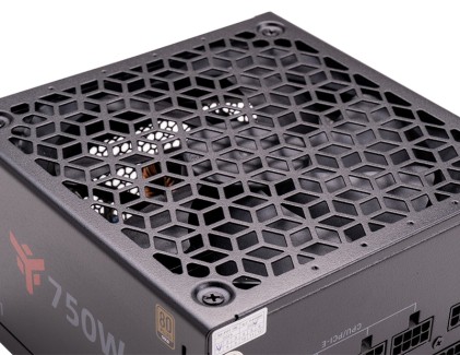 Itek Alimentatore, 750W,80Plus Gold, Atx 3.1, Fdb Fan, Cond Giapponesi, Modulare