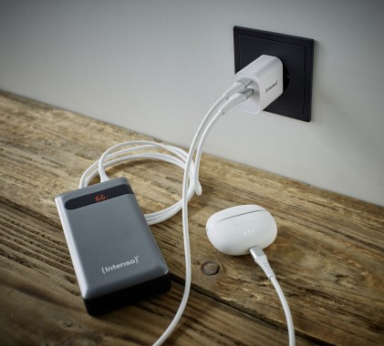 Intenso Alimentatore Fast 30W 2 Entrate Usb A + Usb C