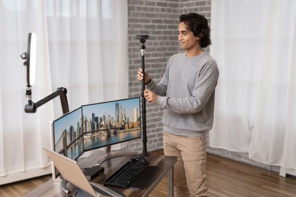 Kensington Illuminazione ad anello bicolore L1000 con supporto per webcam