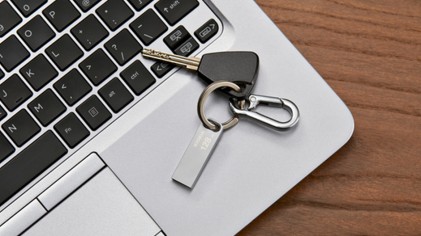 Kioxia TransMemory U366 unità flash USB 128 GB USB tipo A 3.2 Gen 1 (3.1 Gen 1) Grigio