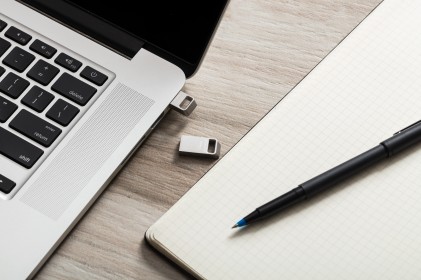 KINGSTON 64GB DTMicro USB 3.1/3.0 Type-A metal ultra-compact flash drive