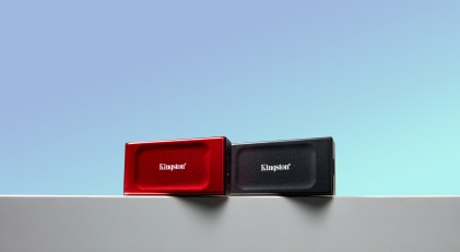 Kingston Technology 2TB SSD esterno XS1000 USB 3.2 Gen 2, Rosso