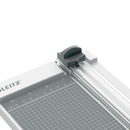 Tagliacarte Leitz Precision Home A4 - Taglia fino a 8 fogli - Formato A4 - Lama fissa